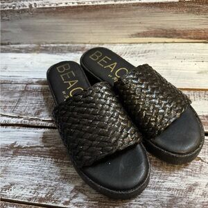 Beach by Matisse Dark Woven Sandals